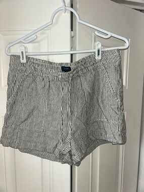 Women’s J. Crew Linen Shorts
